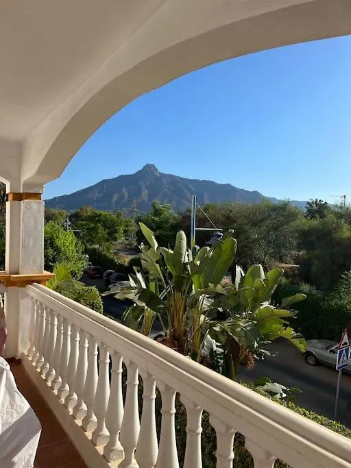 Apartamento Urb Dama De Noche 5 Pax Y Terraza En Puerto Banus Marbella